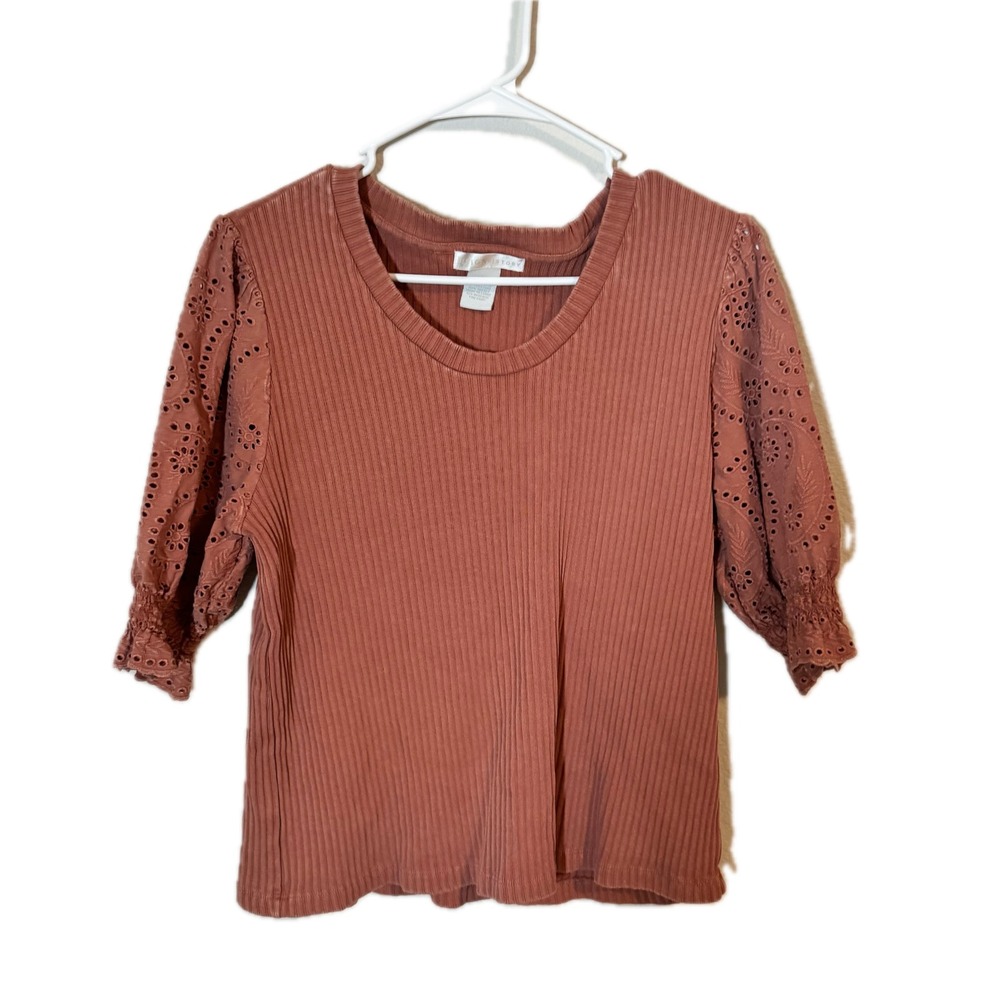 Design History Womens Terracotta Ribbed‎ Eyelet Puff Sleeve Scoop Neck Top Large